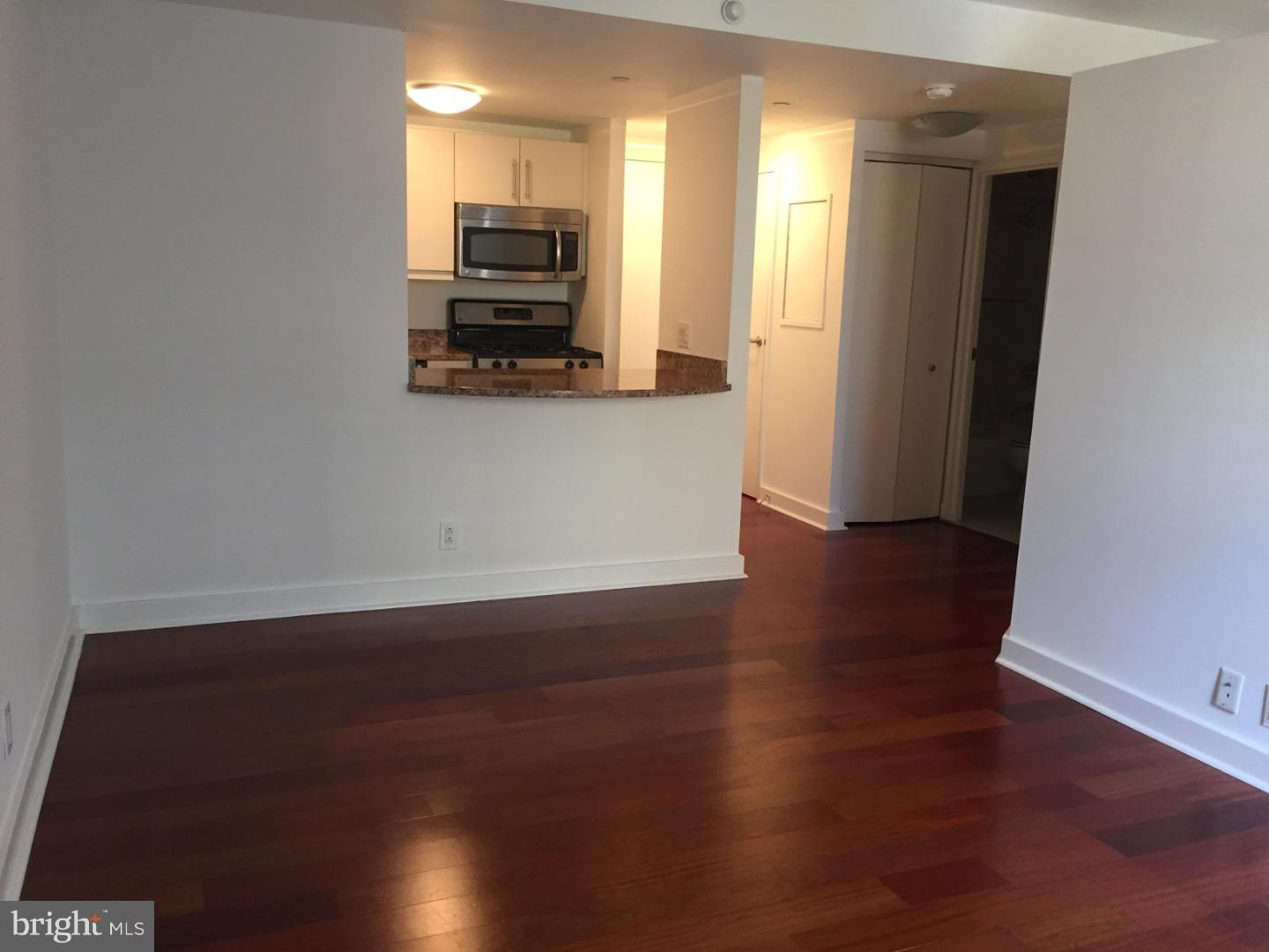 RITTENHOUSE SQUARE - Residential Lease