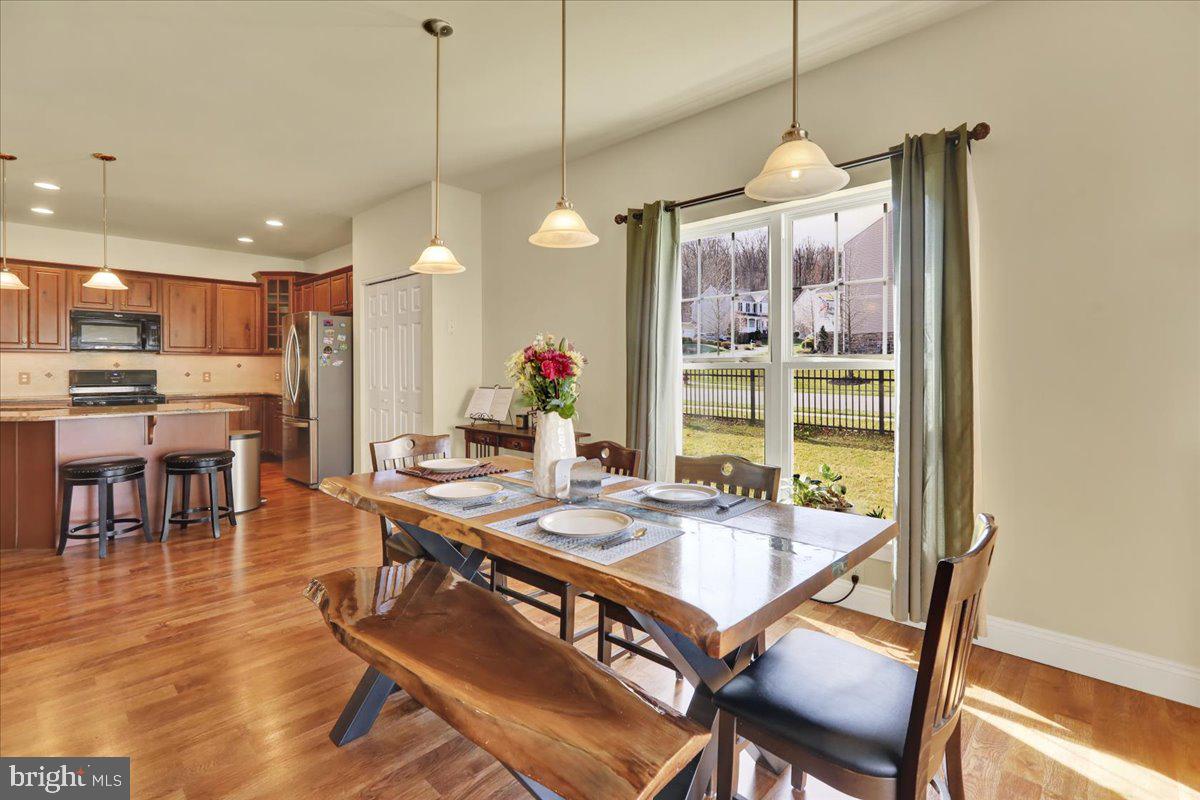 MOUNTAINVIEW - Residential