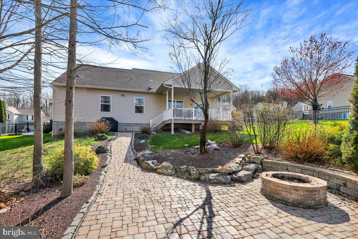 MOUNTAINVIEW - Residential