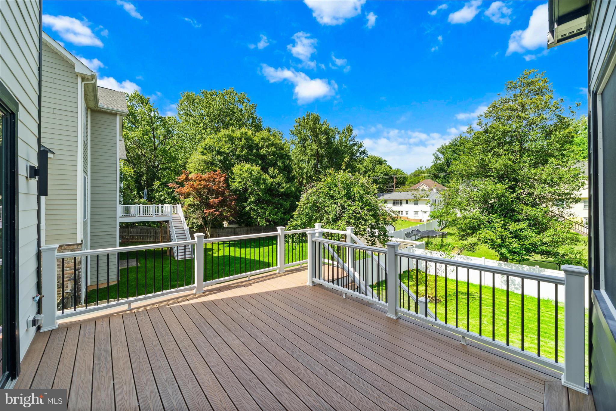 VIENNA WOODS - Residential