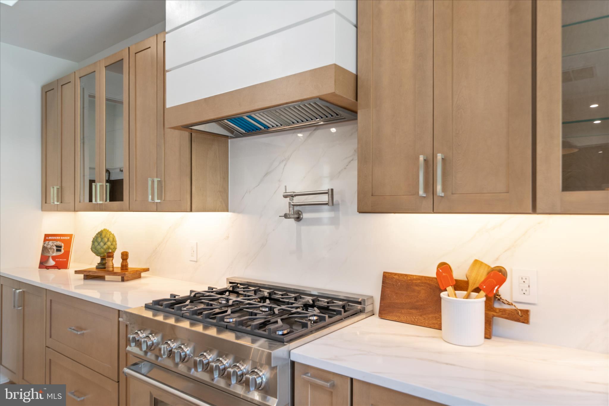 VIENNA WOODS - Residential
