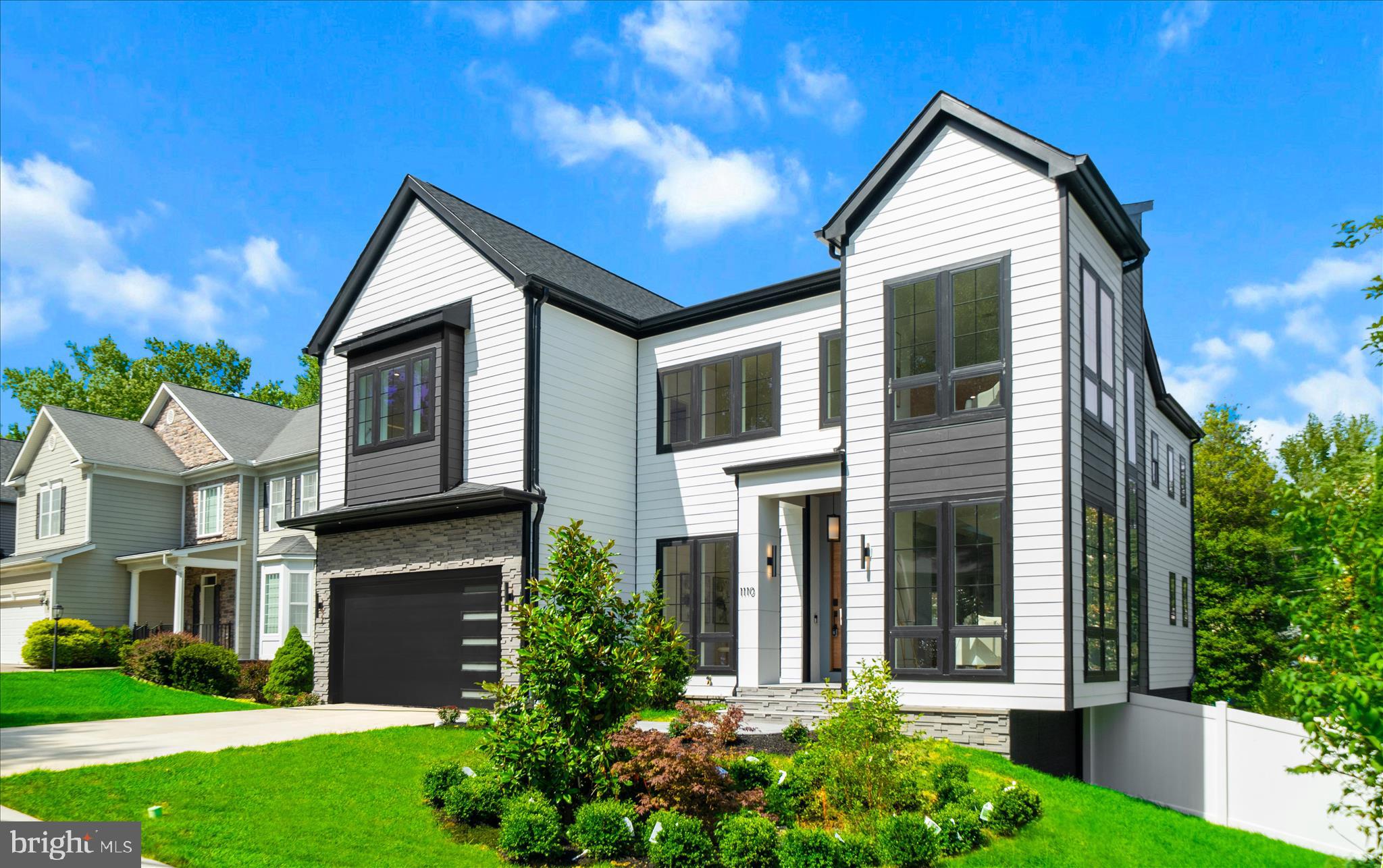 VIENNA WOODS - Residential