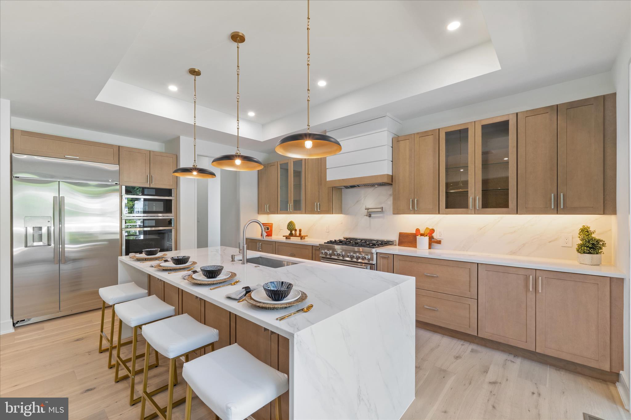 VIENNA WOODS - Residential