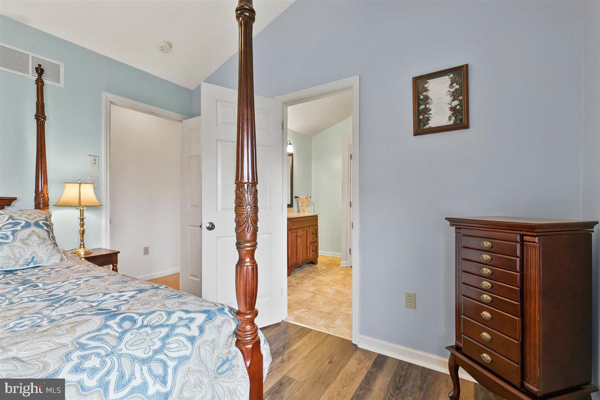 MALLARD PONDS - MANH - Residential