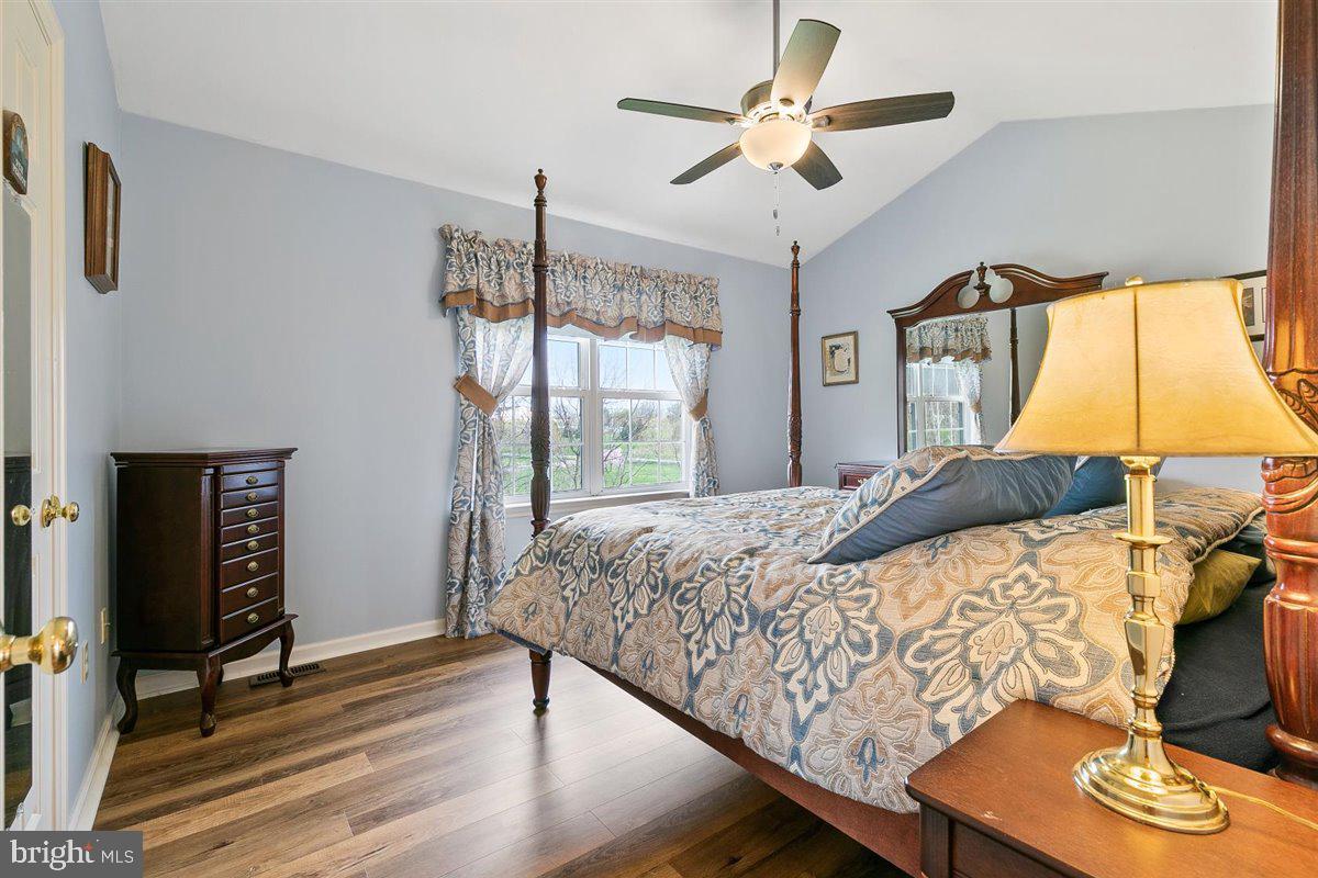MALLARD PONDS - MANH - Residential