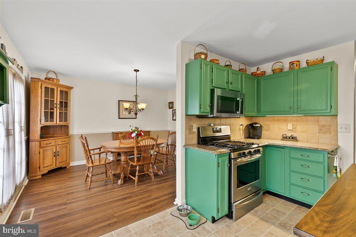 MALLARD PONDS - MANH - Residential