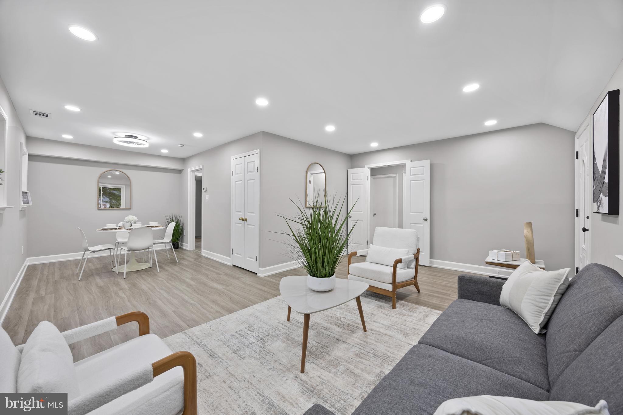 GLENMONT HILLS - Residential