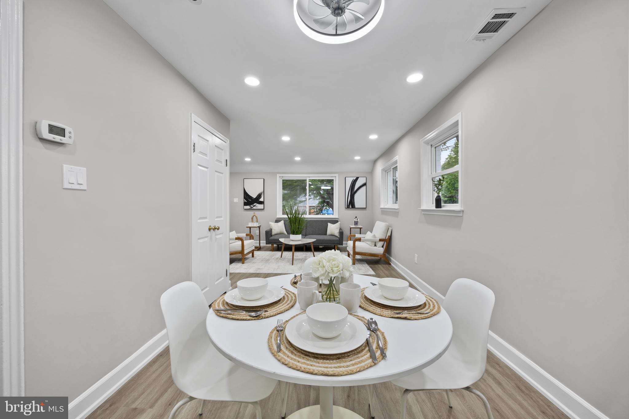GLENMONT HILLS - Residential