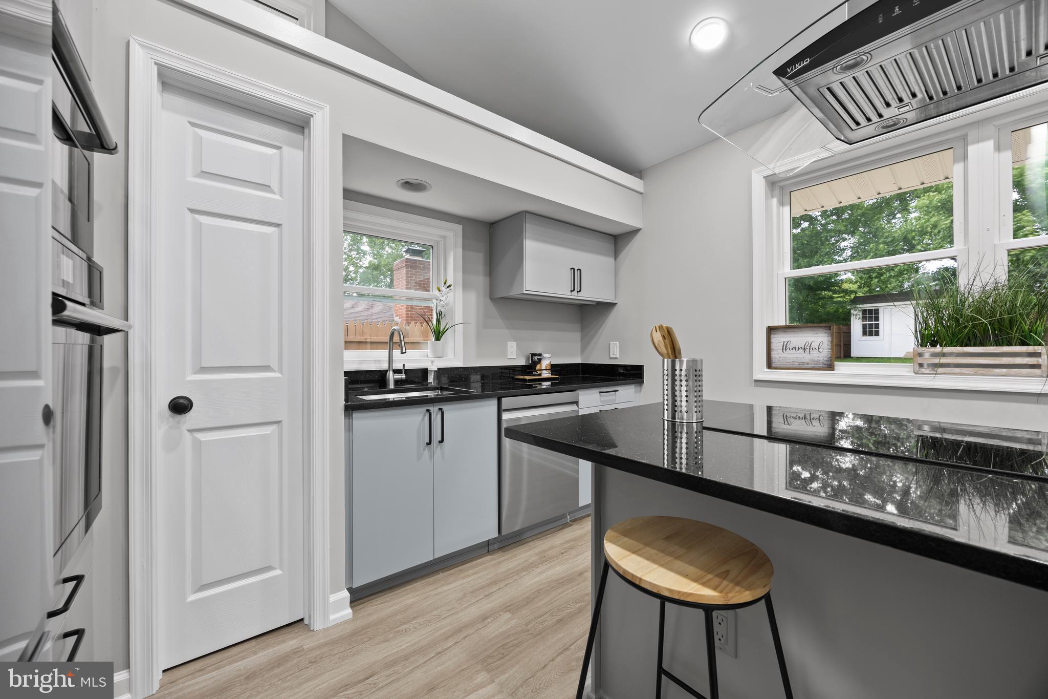GLENMONT HILLS - Residential