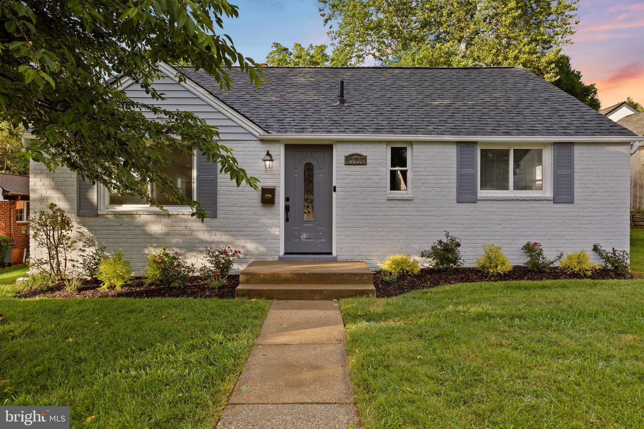 GLENMONT HILLS - Residential