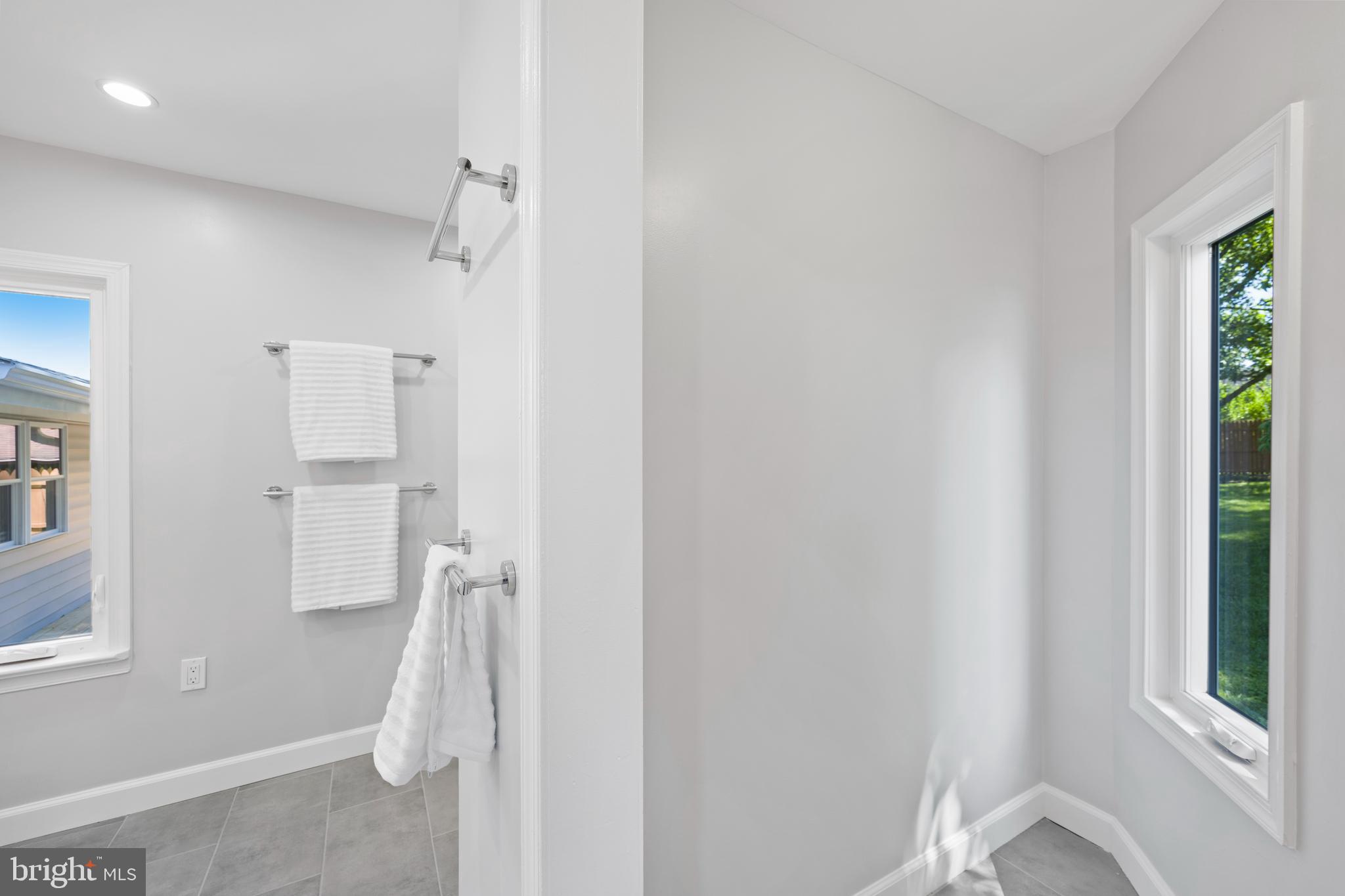 GLENMONT HILLS - Residential
