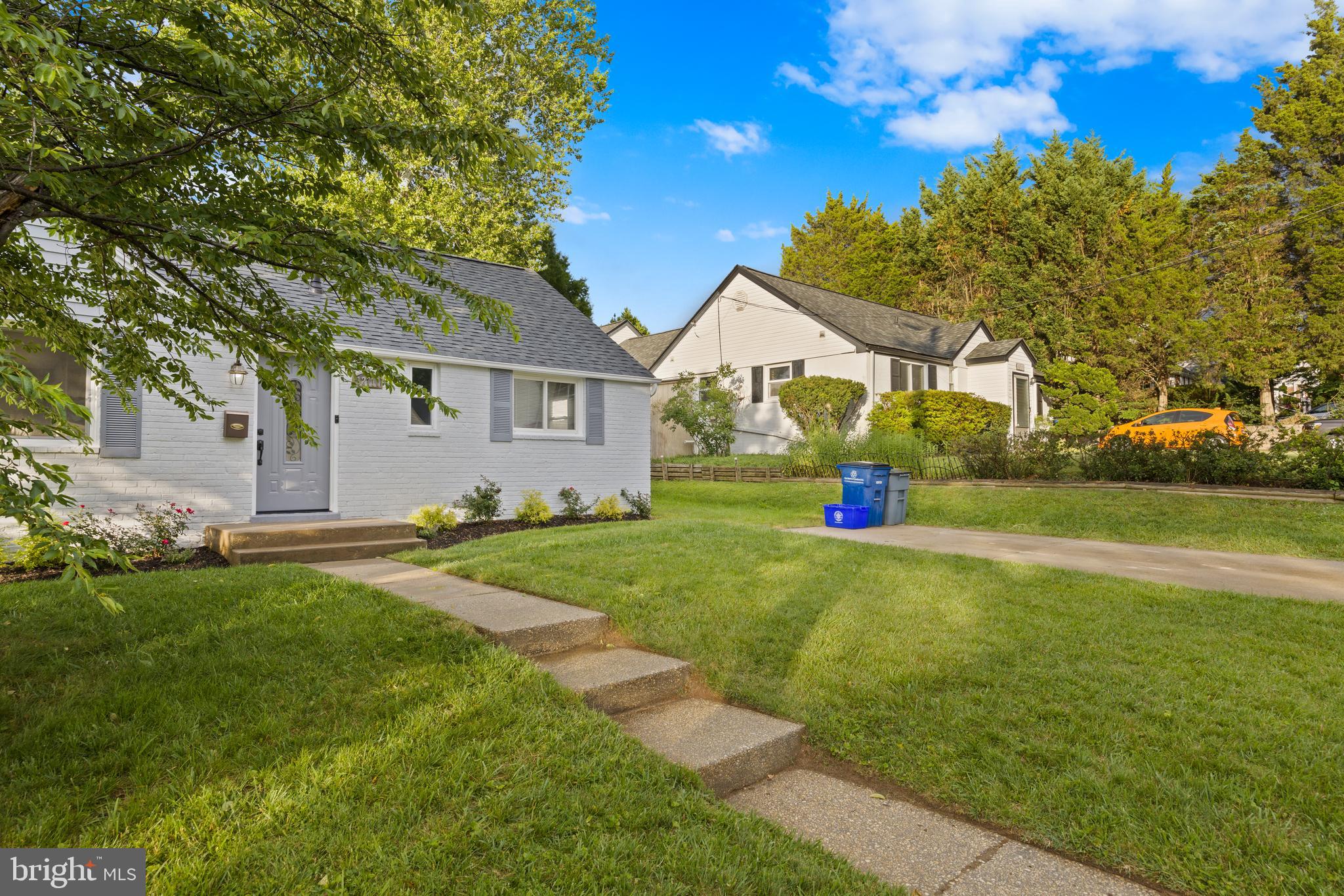 GLENMONT HILLS - Residential