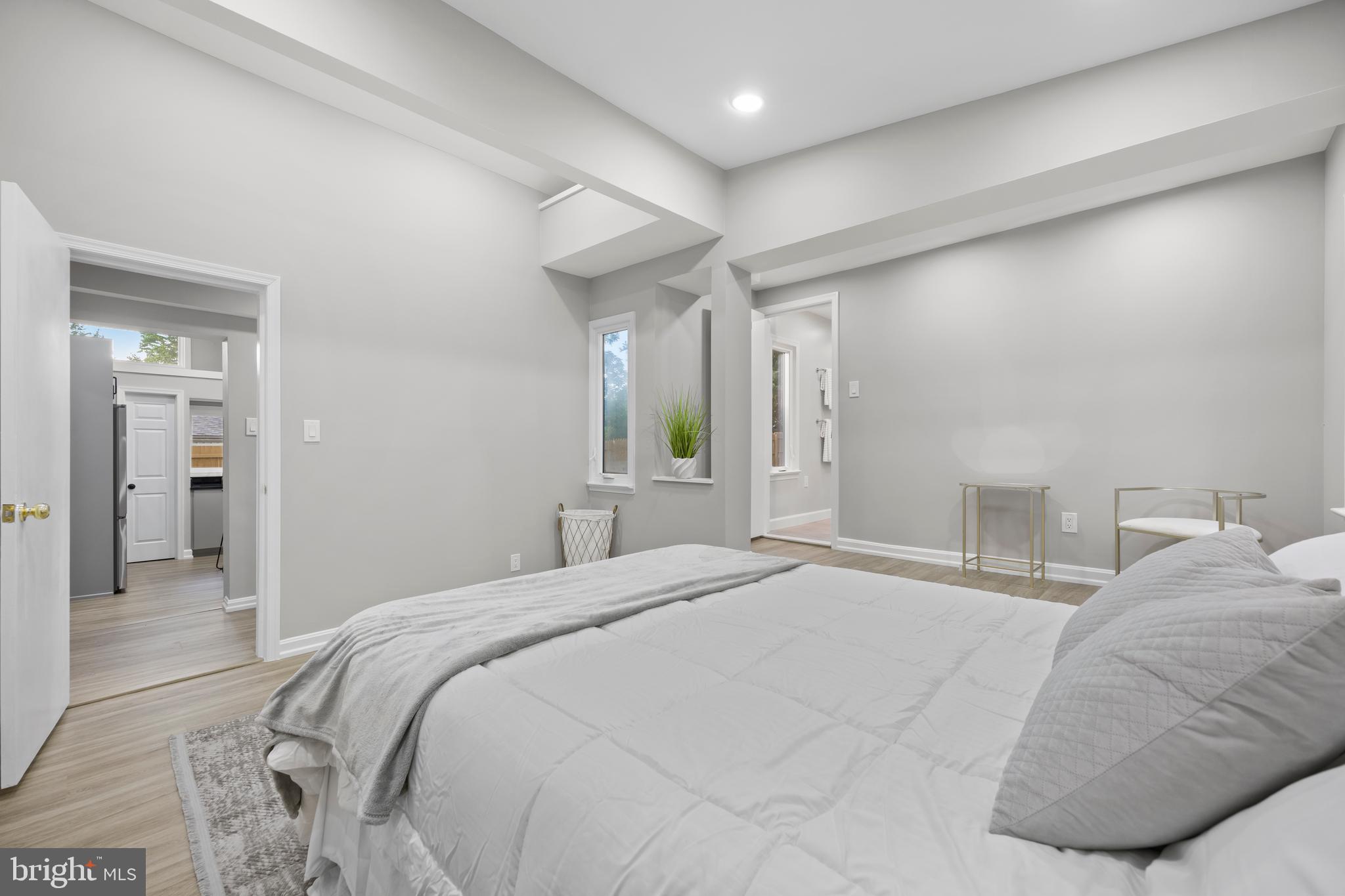 GLENMONT HILLS - Residential