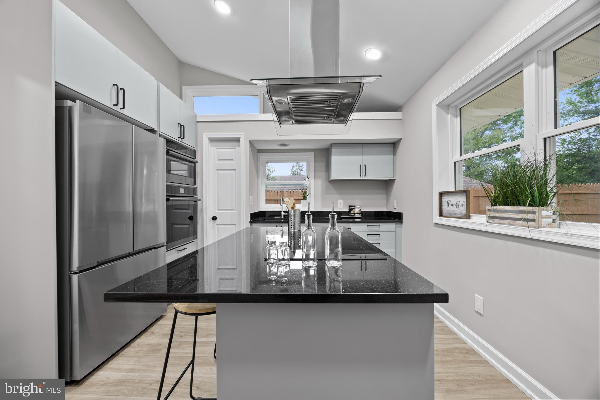 GLENMONT HILLS - Residential