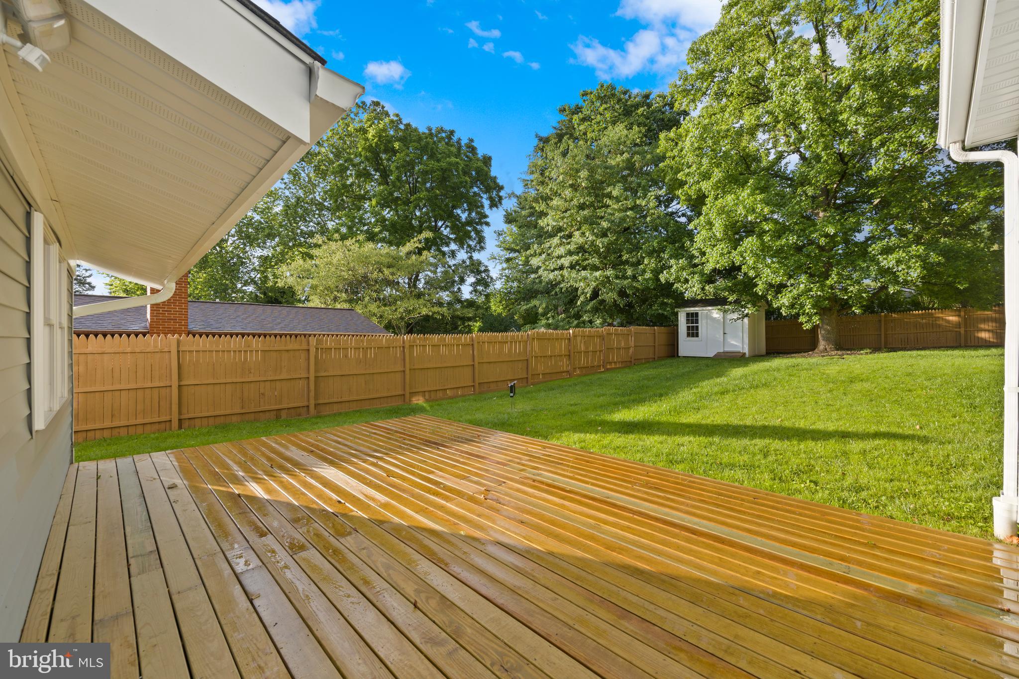 GLENMONT HILLS - Residential