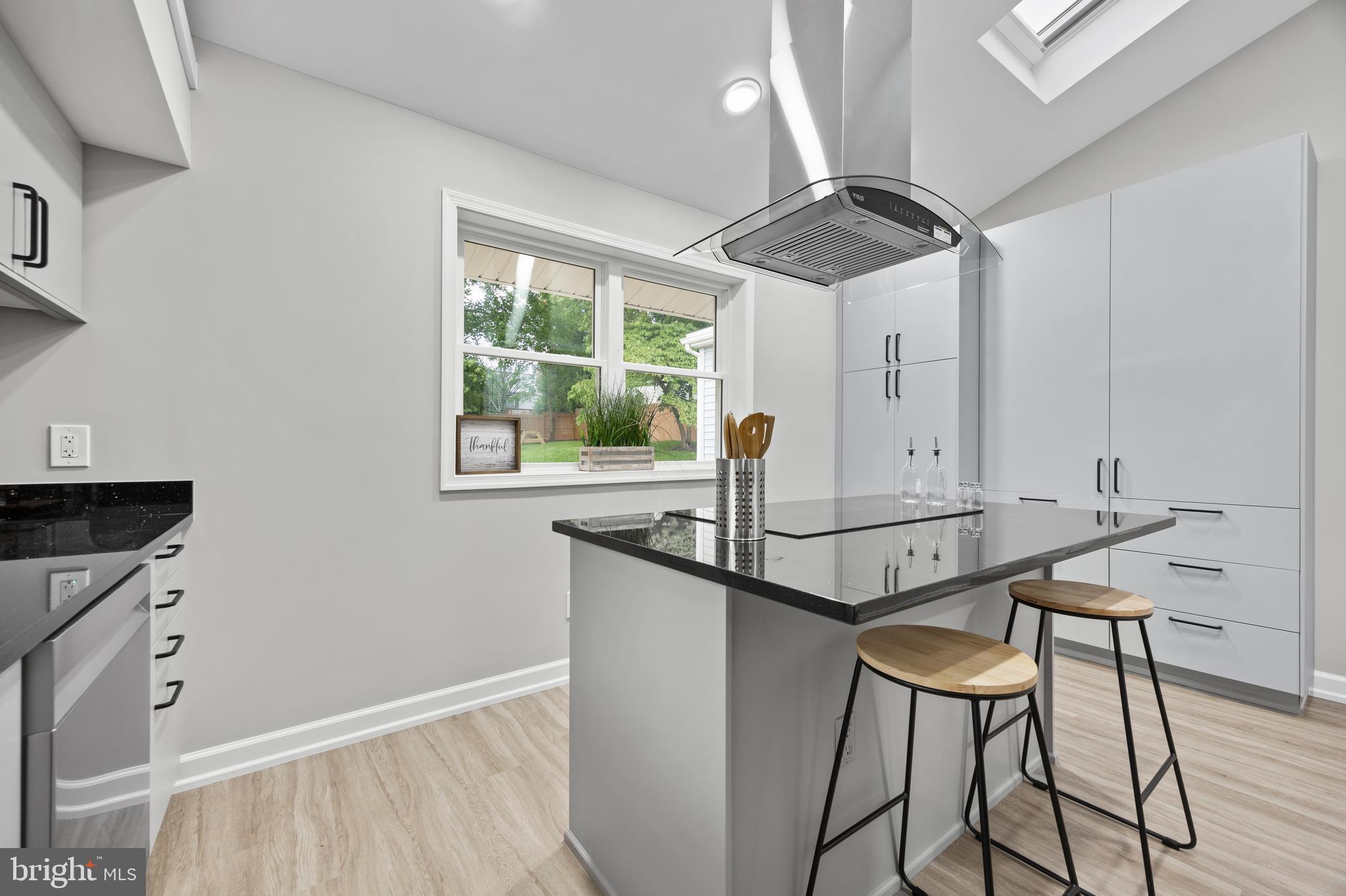 GLENMONT HILLS - Residential