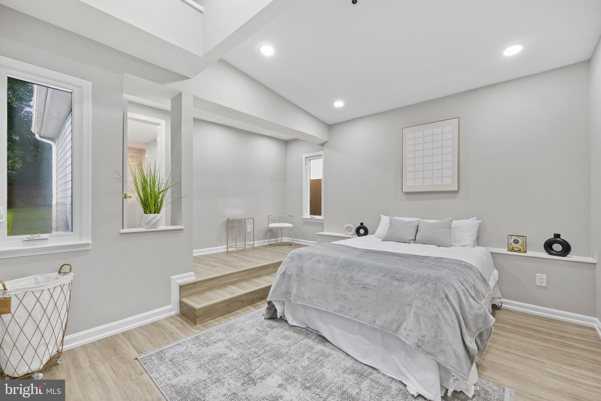 GLENMONT HILLS - Residential