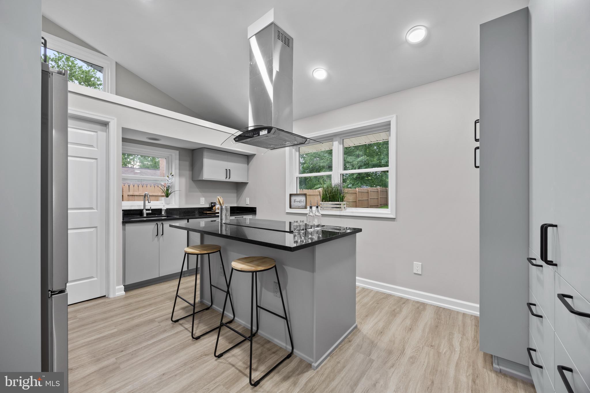 GLENMONT HILLS - Residential