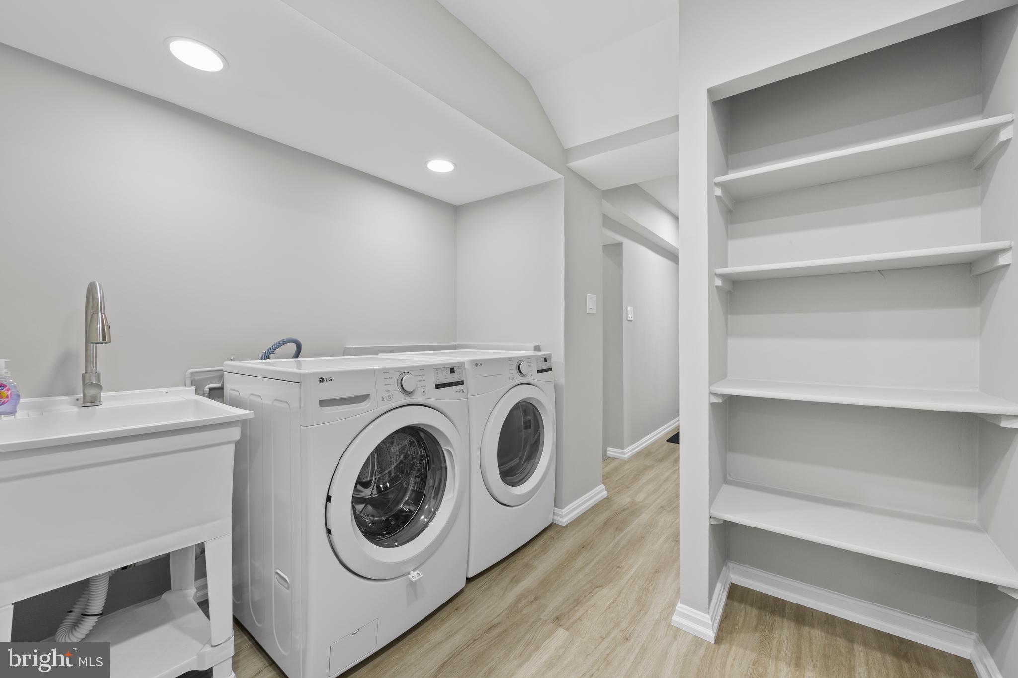 GLENMONT HILLS - Residential