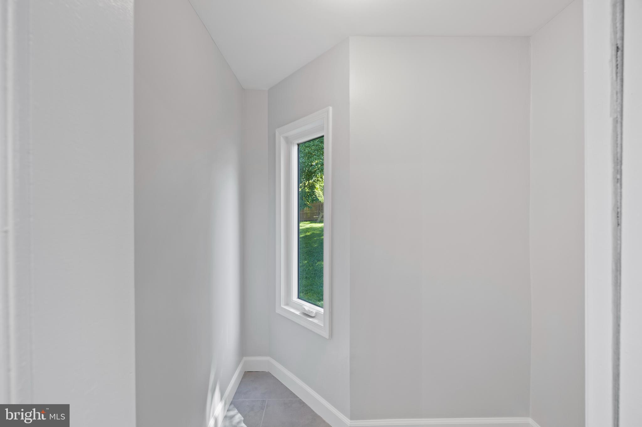 GLENMONT HILLS - Residential