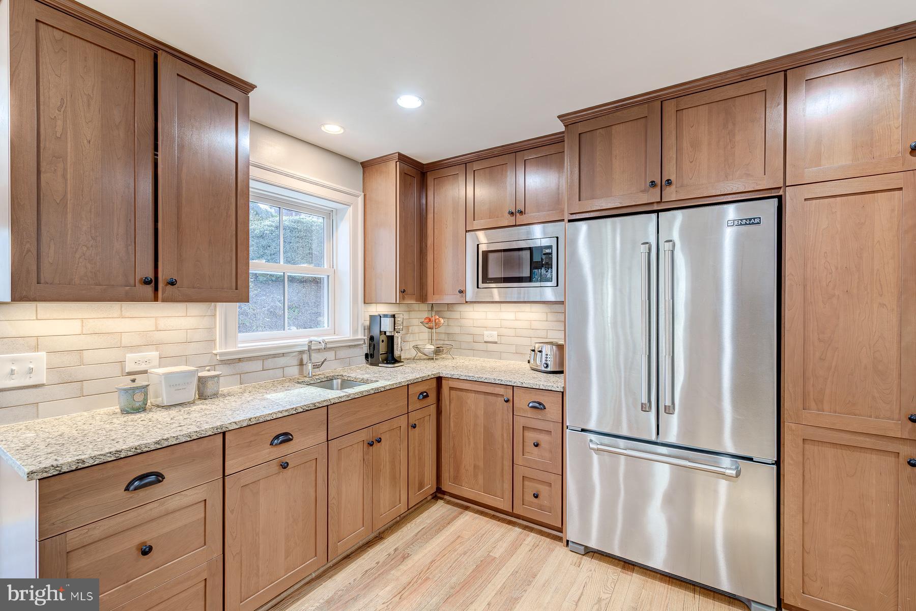 DOVER BALMORAL RIVERWOOD - Residential