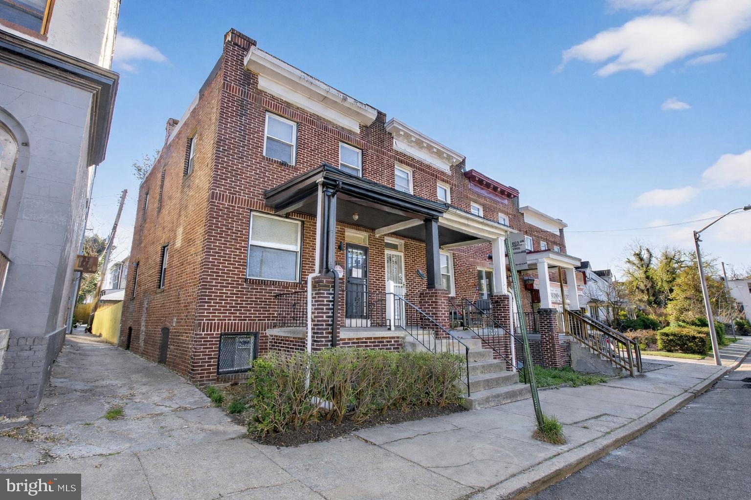 WAVERLY - Residential
