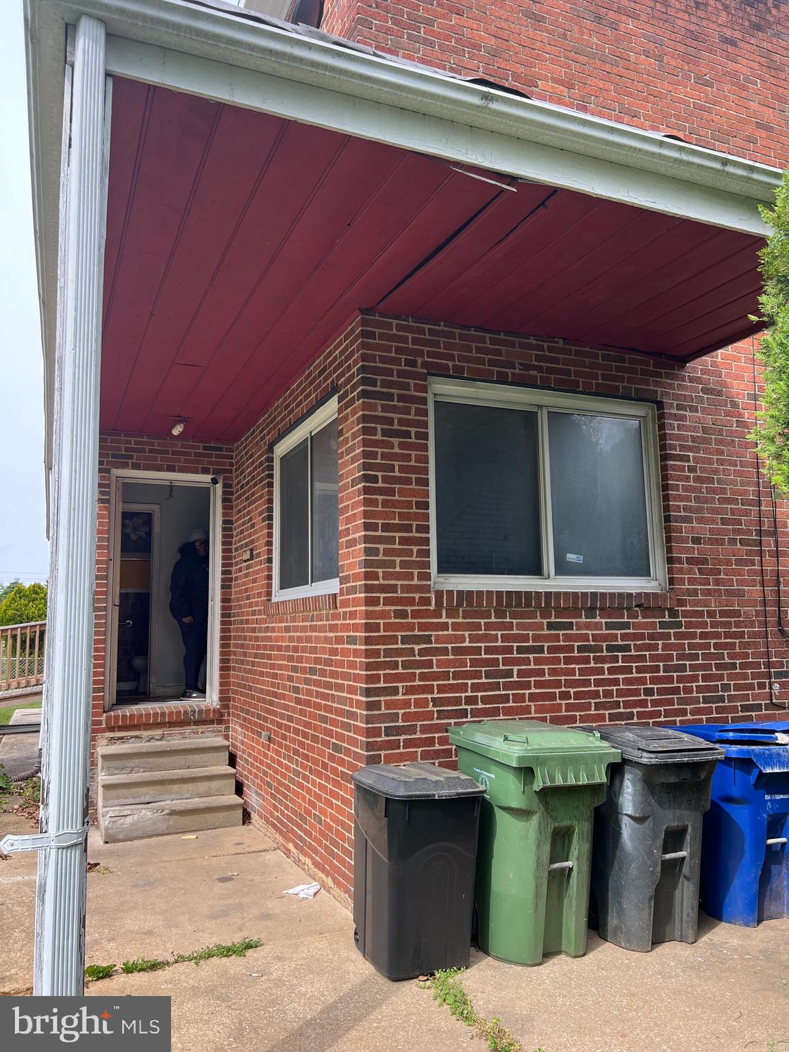WEST FOREST PARK - Residential