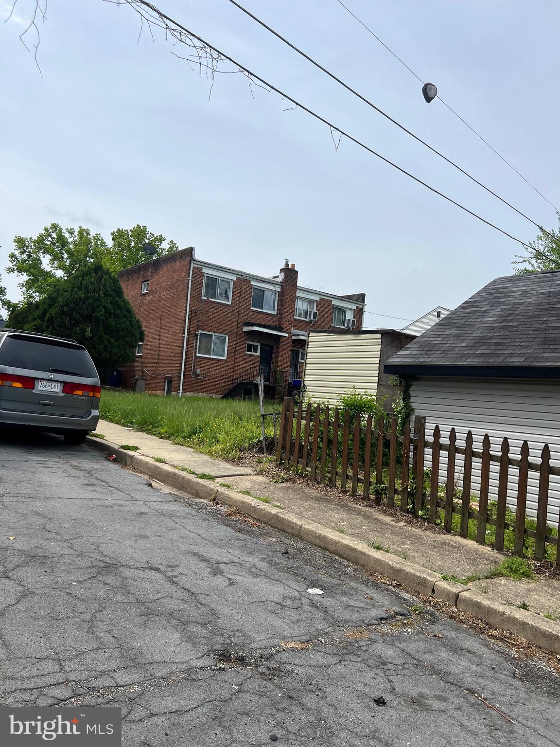 WEST FOREST PARK - Residential
