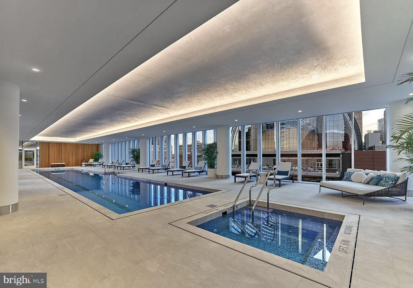 AVENUE OF THE ARTS - Residential