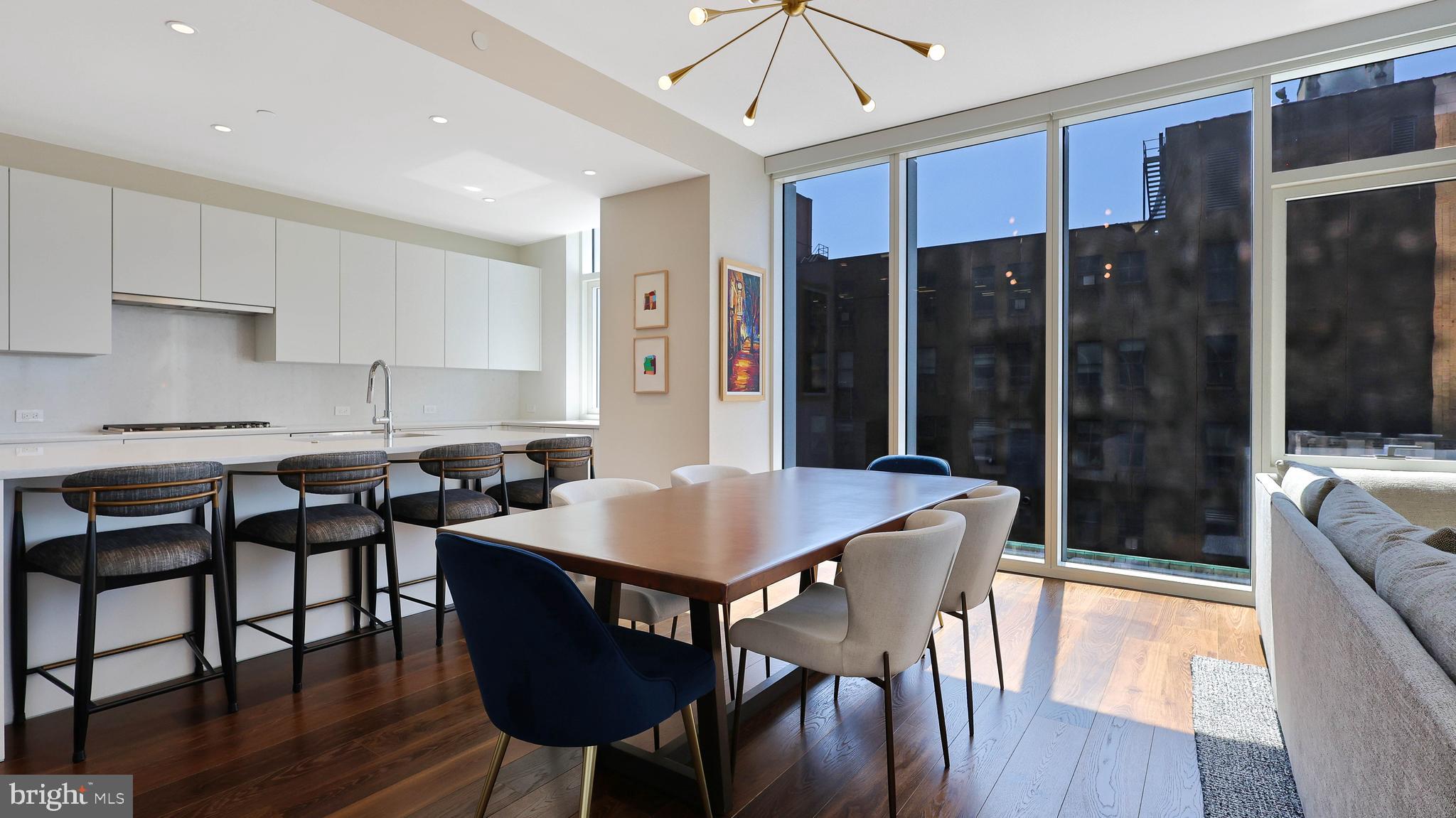 AVENUE OF THE ARTS - Residential