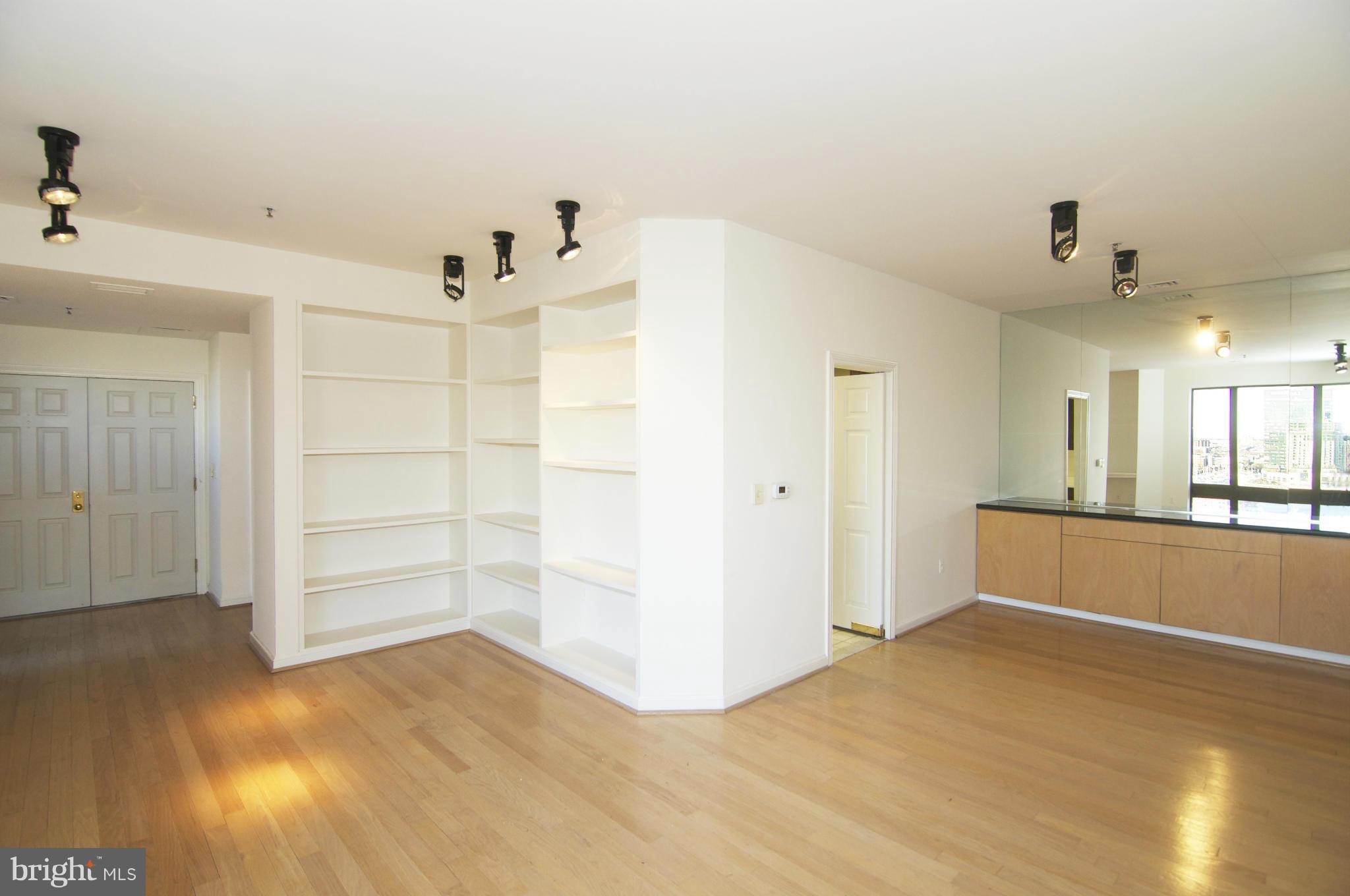 INNER HARBOR - Residential Lease