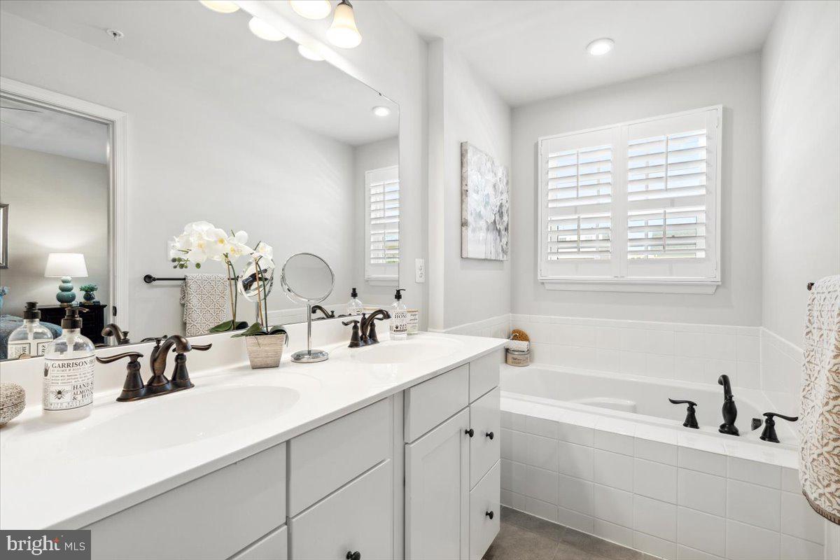 LANDSDALE - Residential