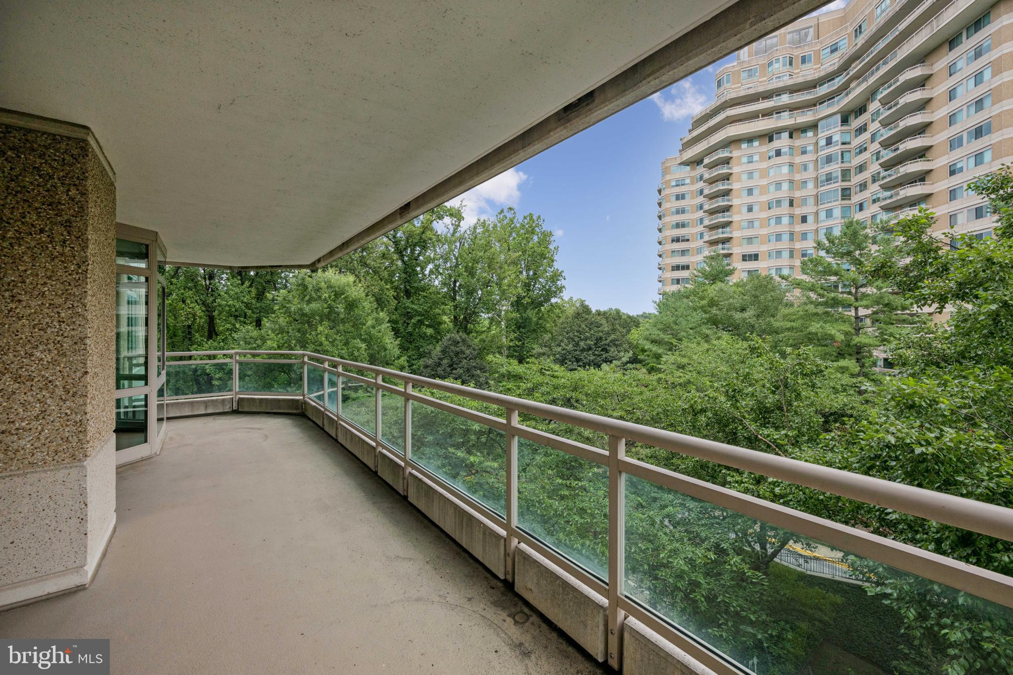 SOMERSET HOUSE CONDOS - Residential