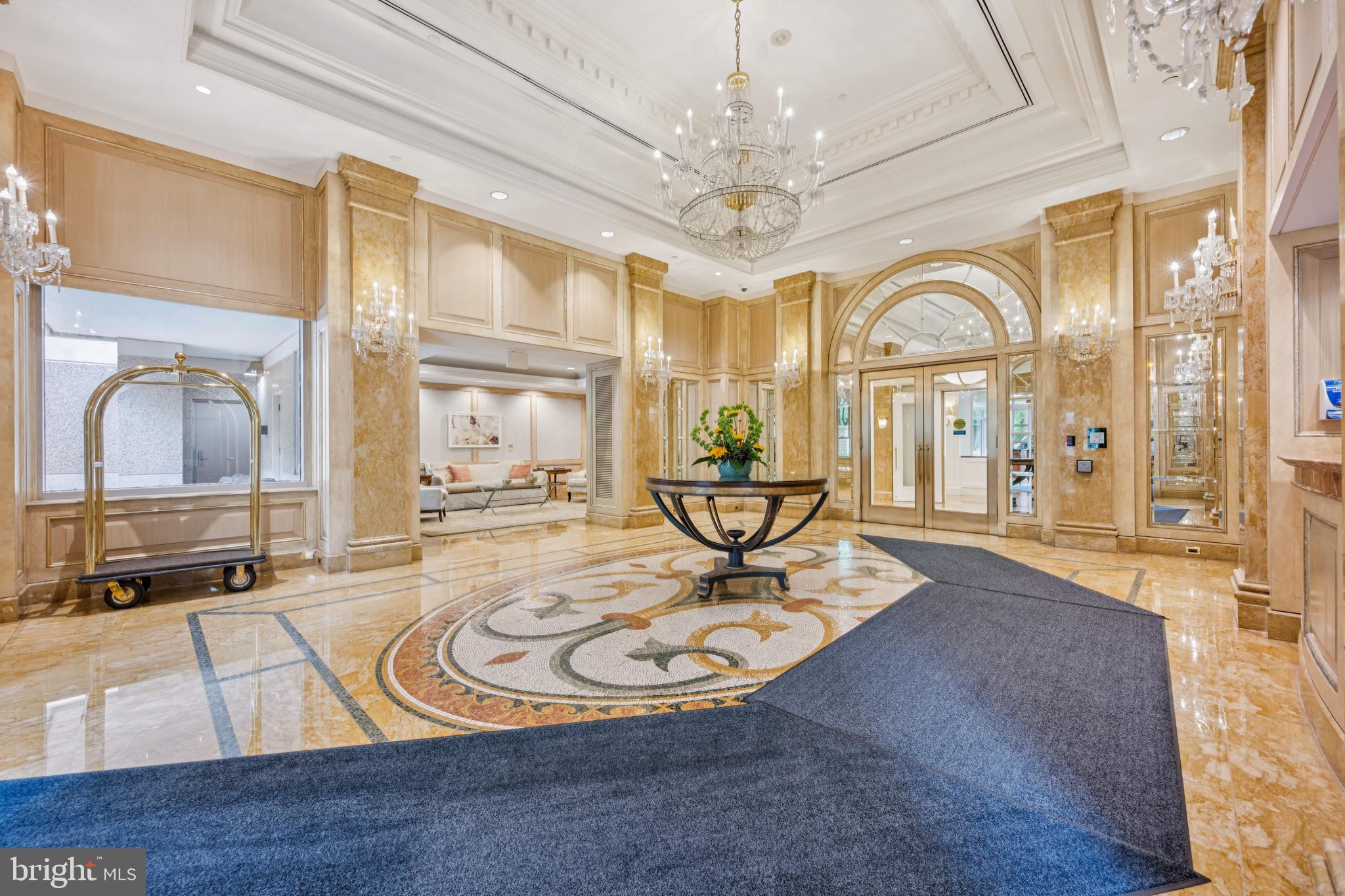 SOMERSET HOUSE CONDOS - Residential