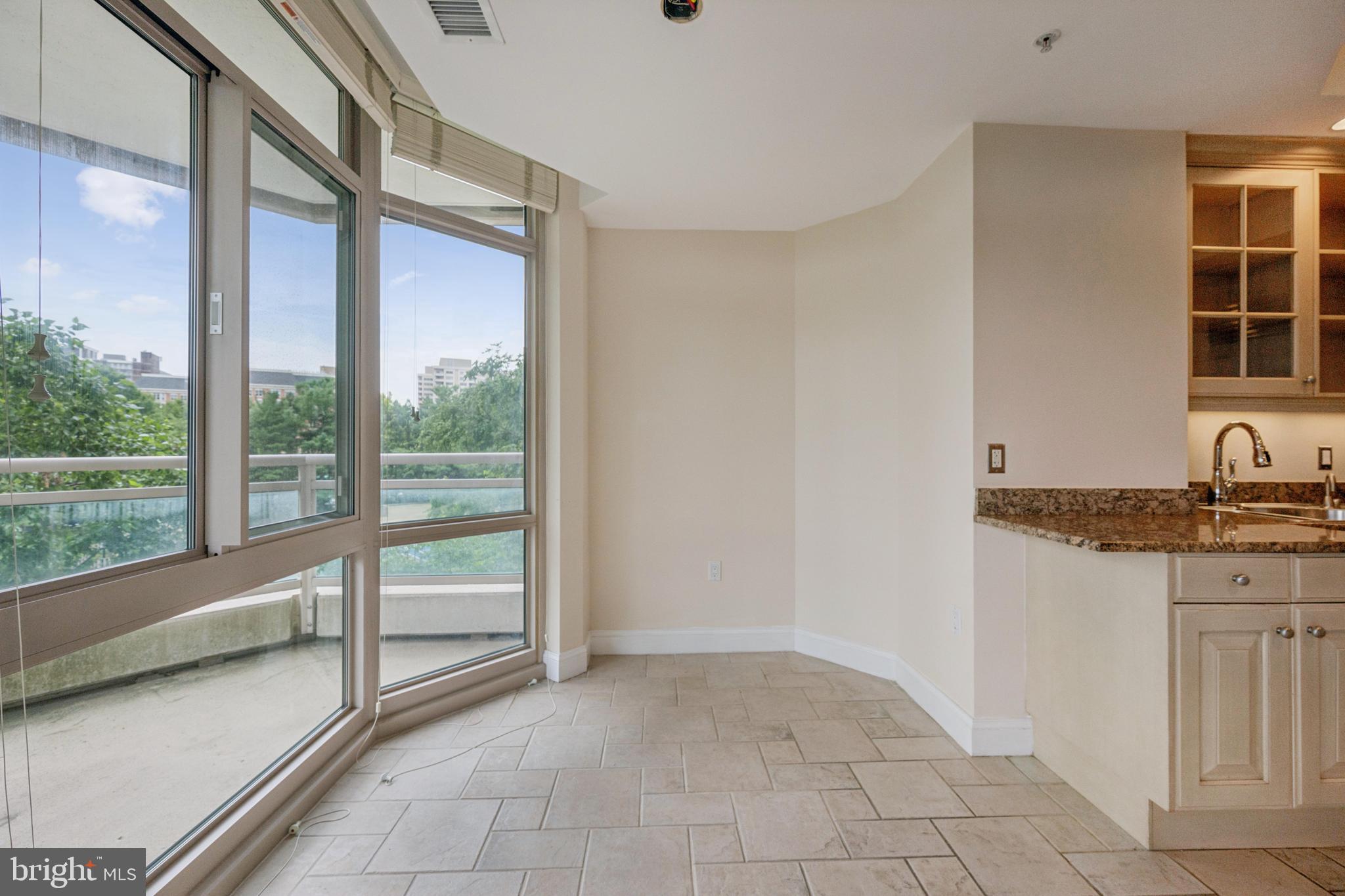SOMERSET HOUSE CONDOS - Residential