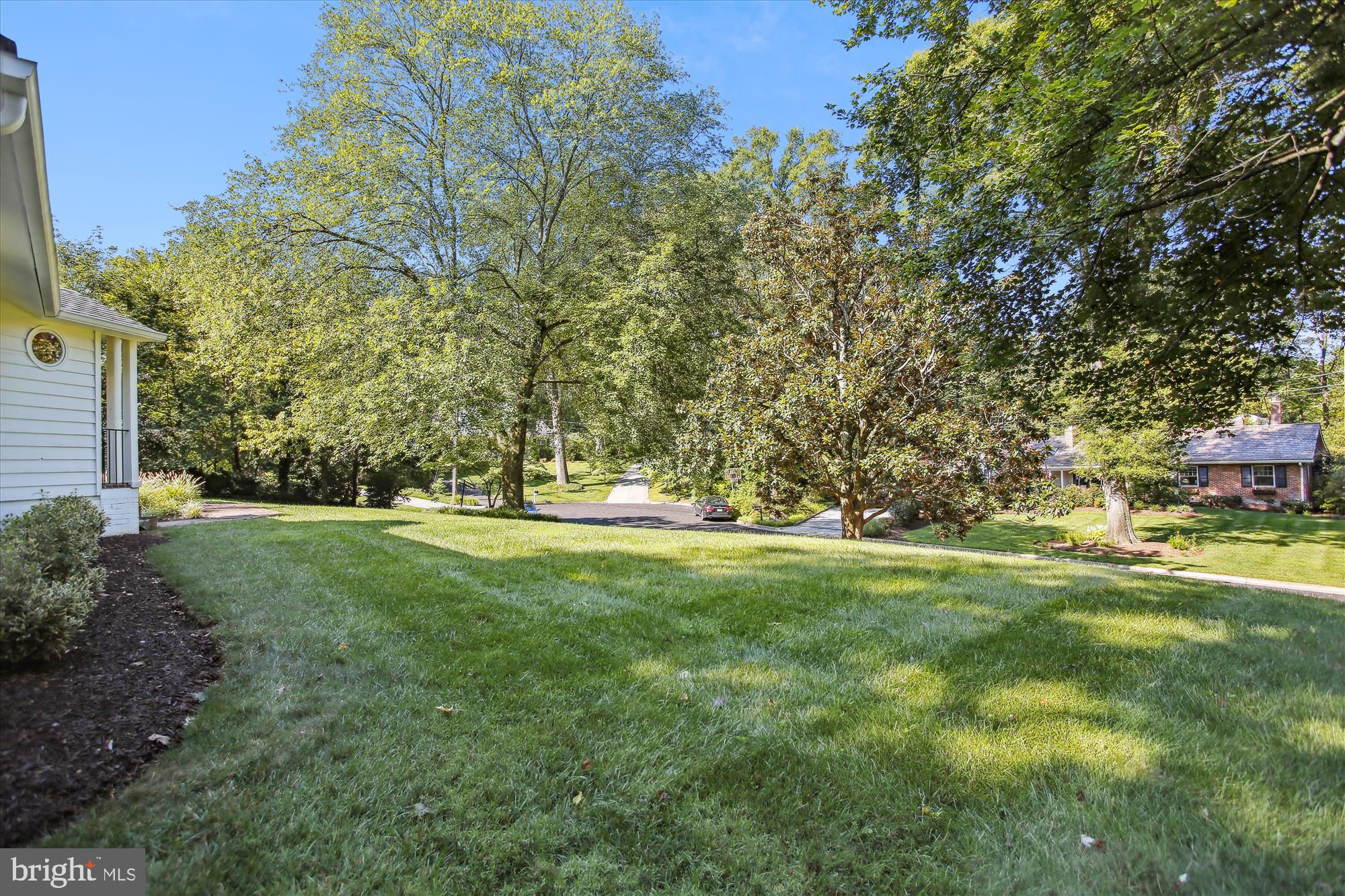 WELLINGTON HEIGHTS - Residential Lease