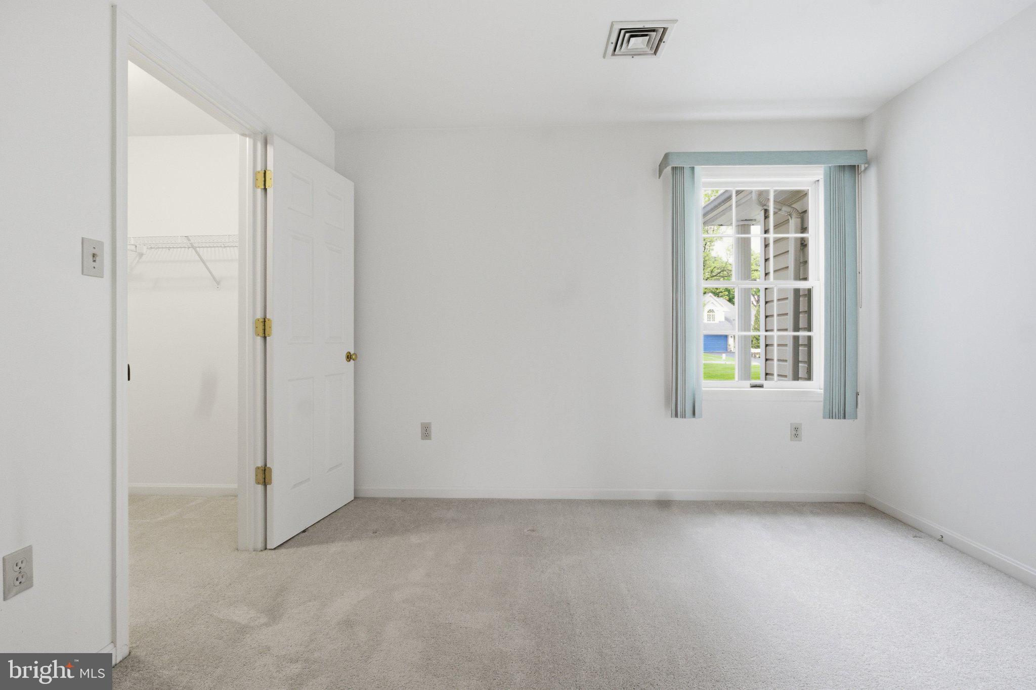 HERITAGE PLACE - Residential