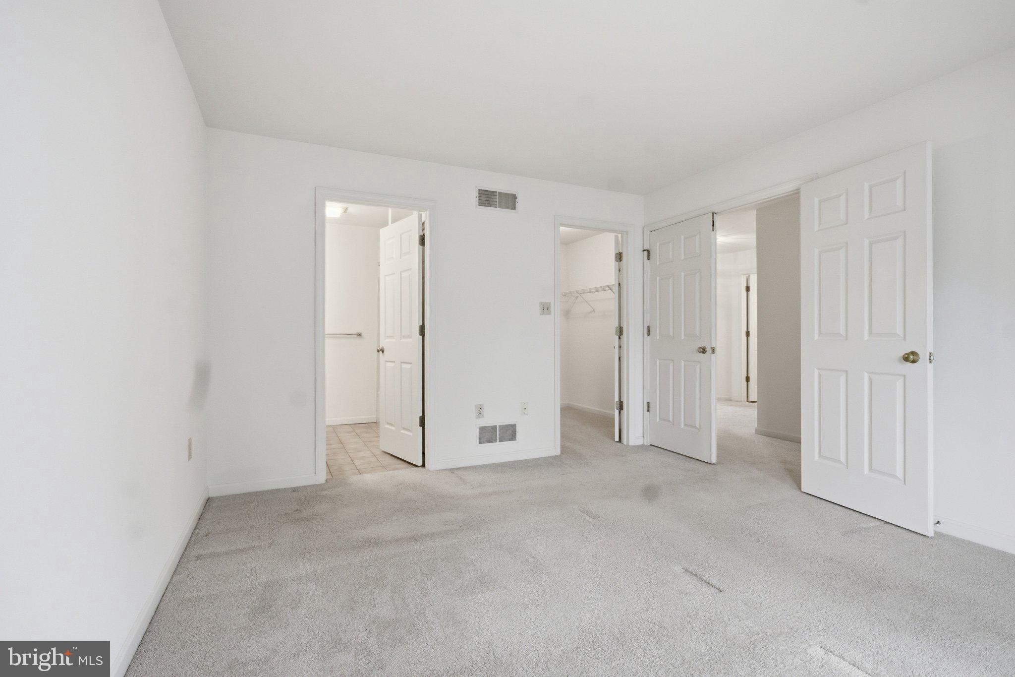 HERITAGE PLACE - Residential