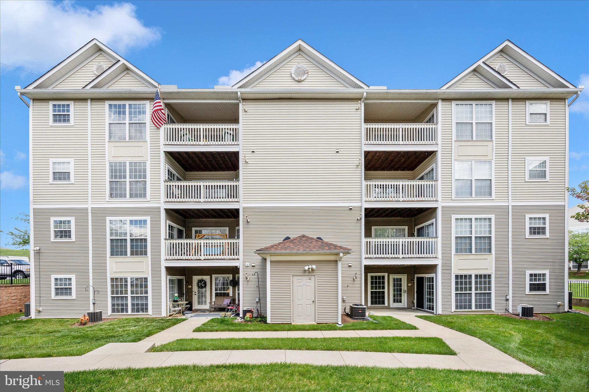RIDGEVIEW II - Residential
