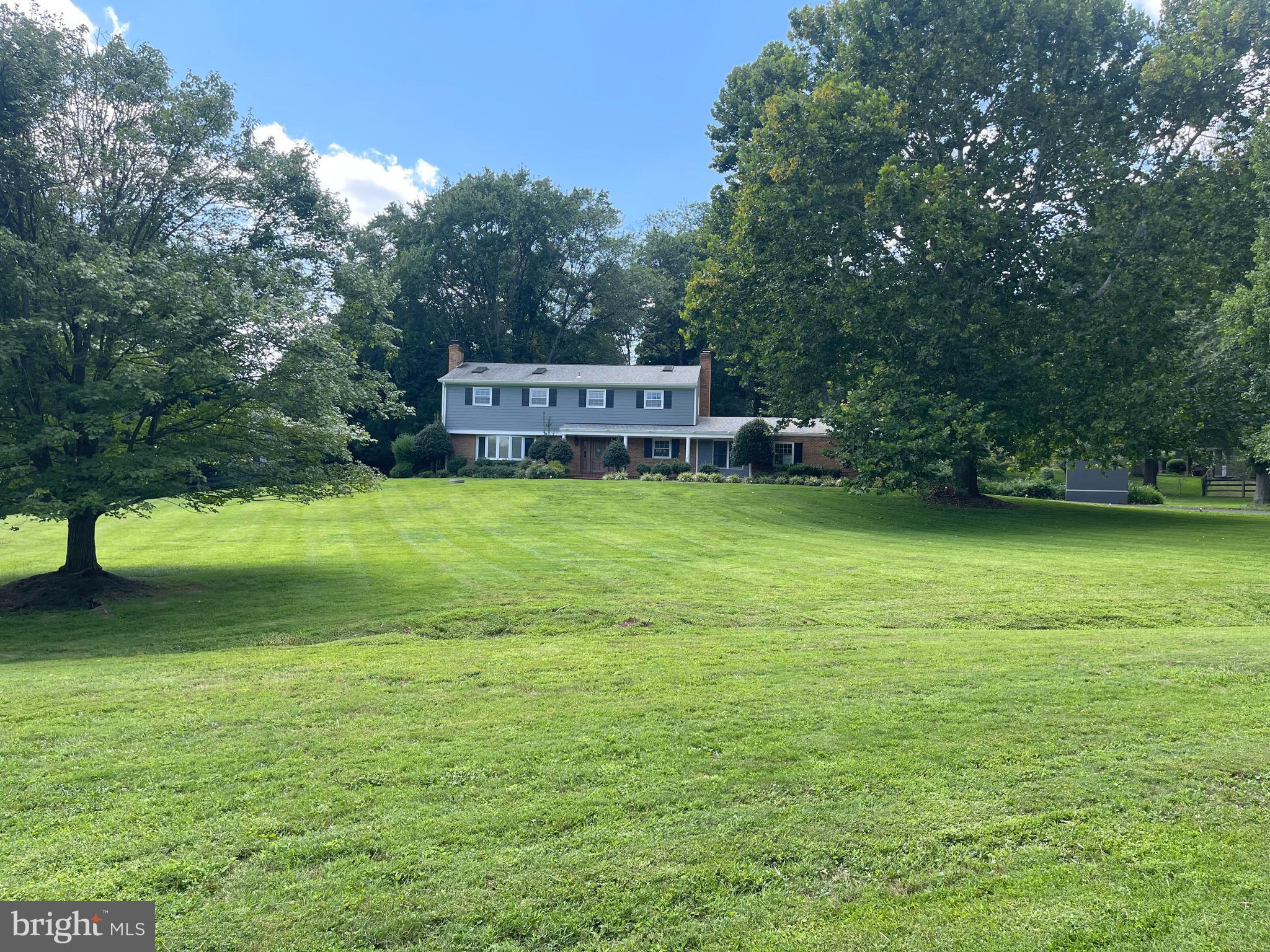 FOX LAKE - Residential