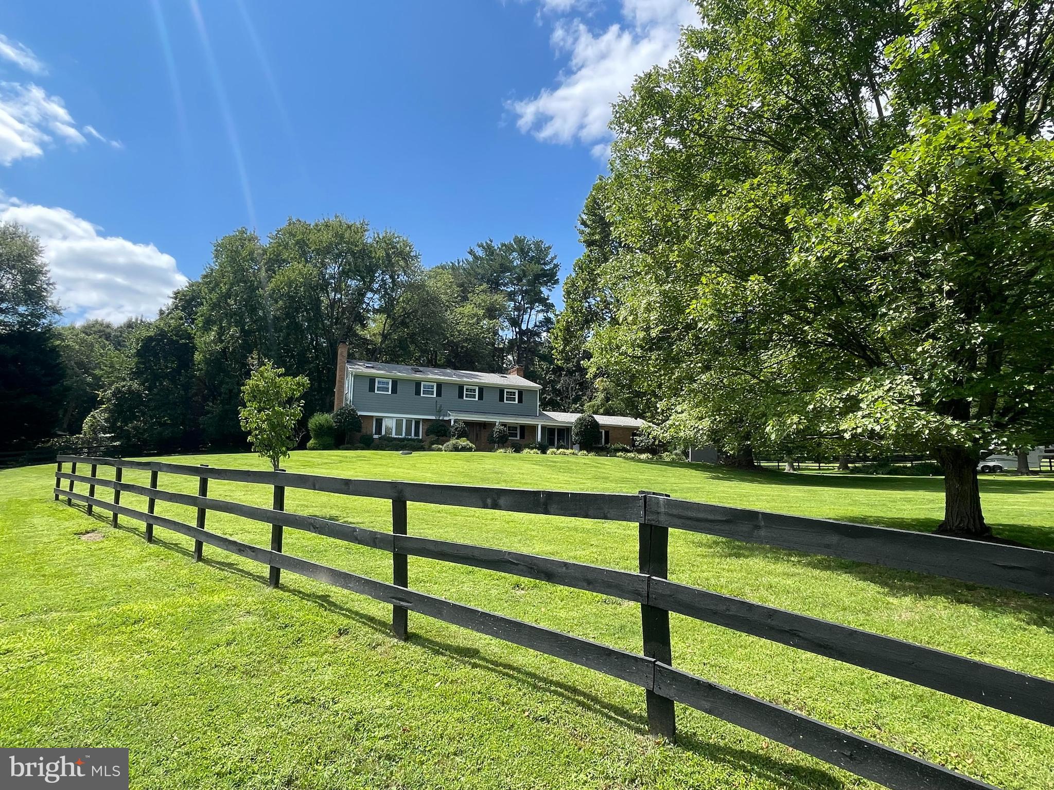 FOX LAKE - Residential