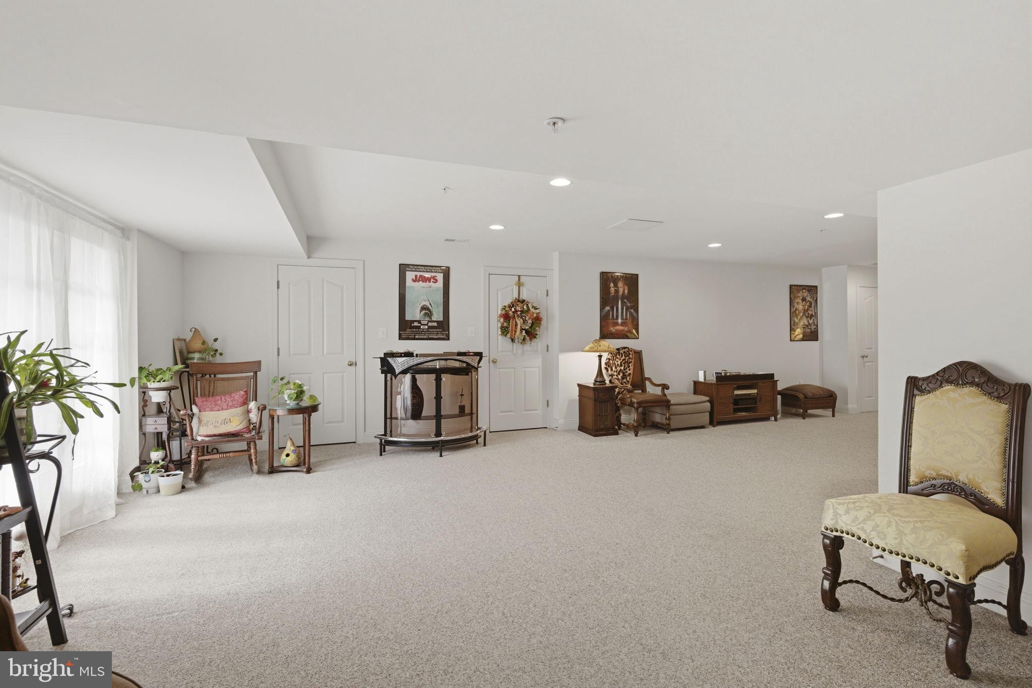 COLESVILLE OUTSIDE - Residential