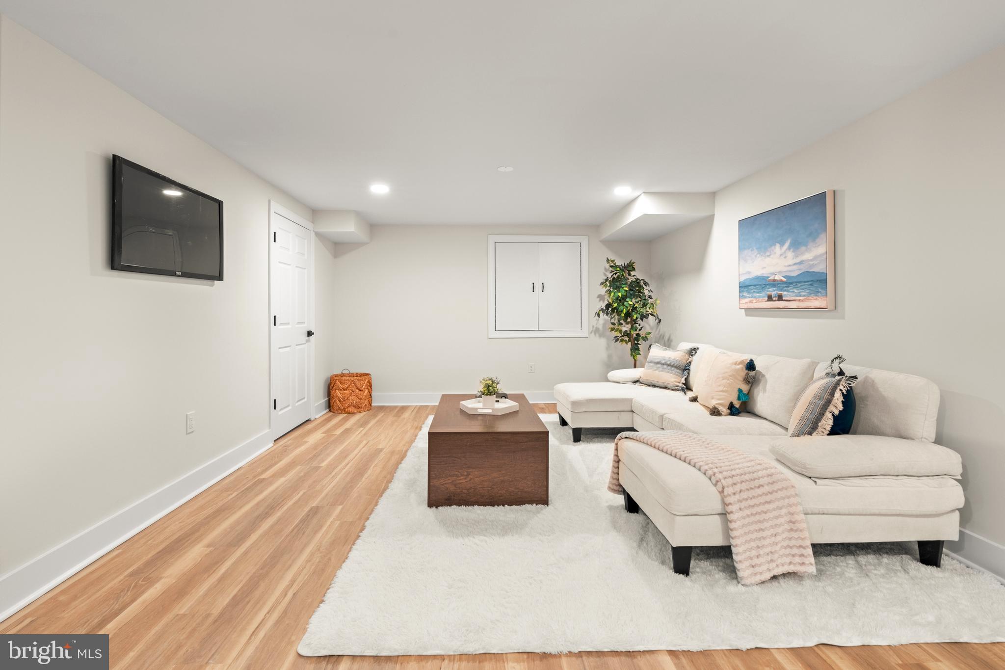 FARMVIEW - Residential