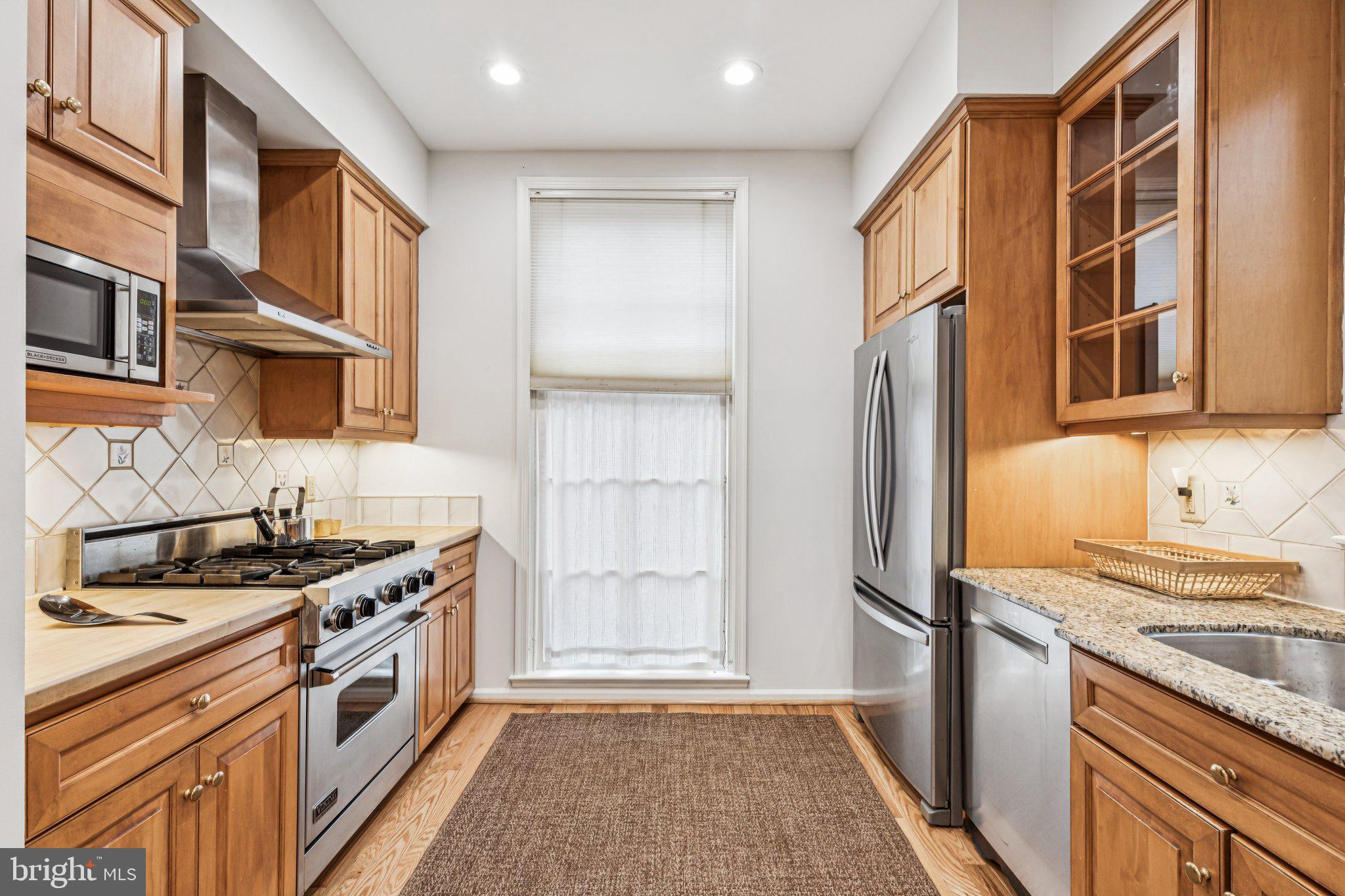 SOCIETY HILL - Residential