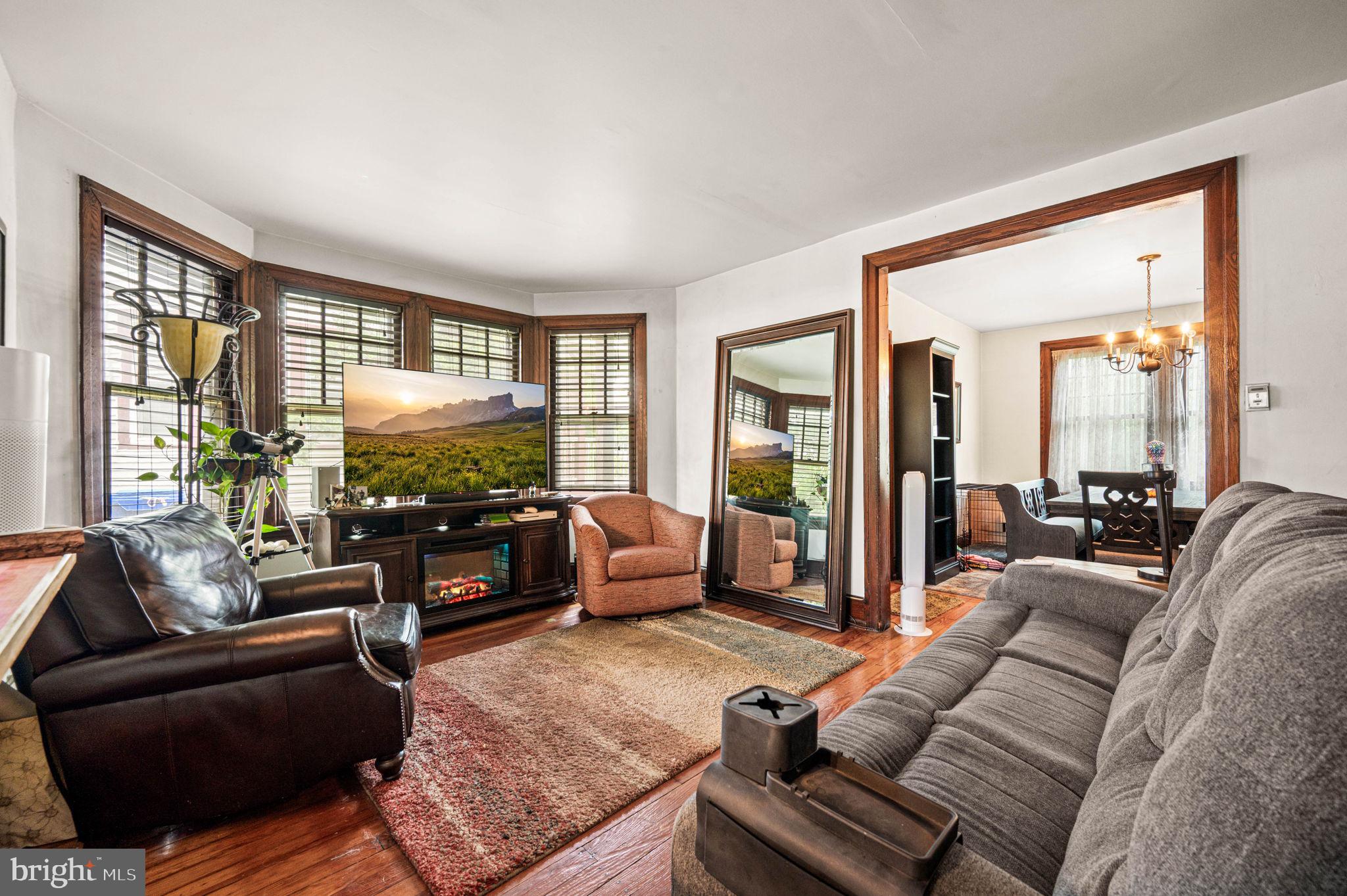 CHELBOURNE PLAZA - Residential