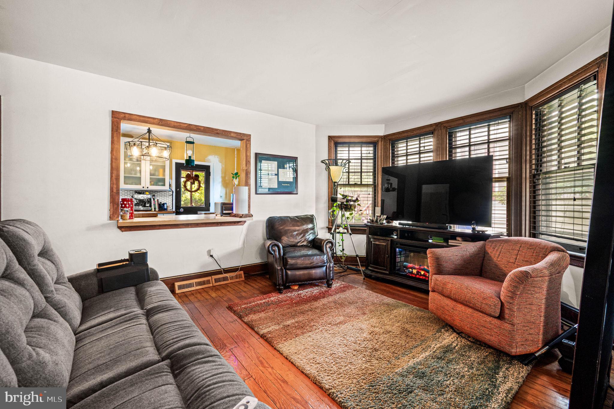 CHELBOURNE PLAZA - Residential