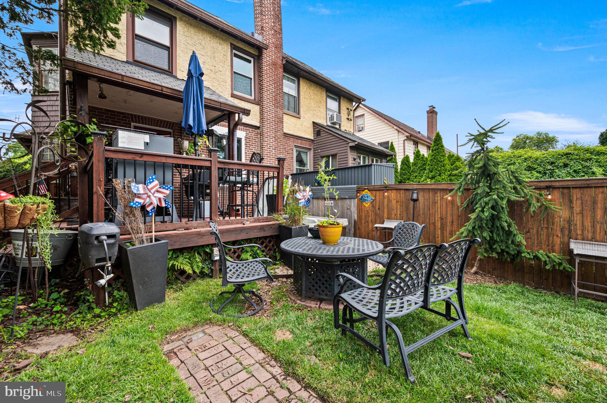 CHELBOURNE PLAZA - Residential