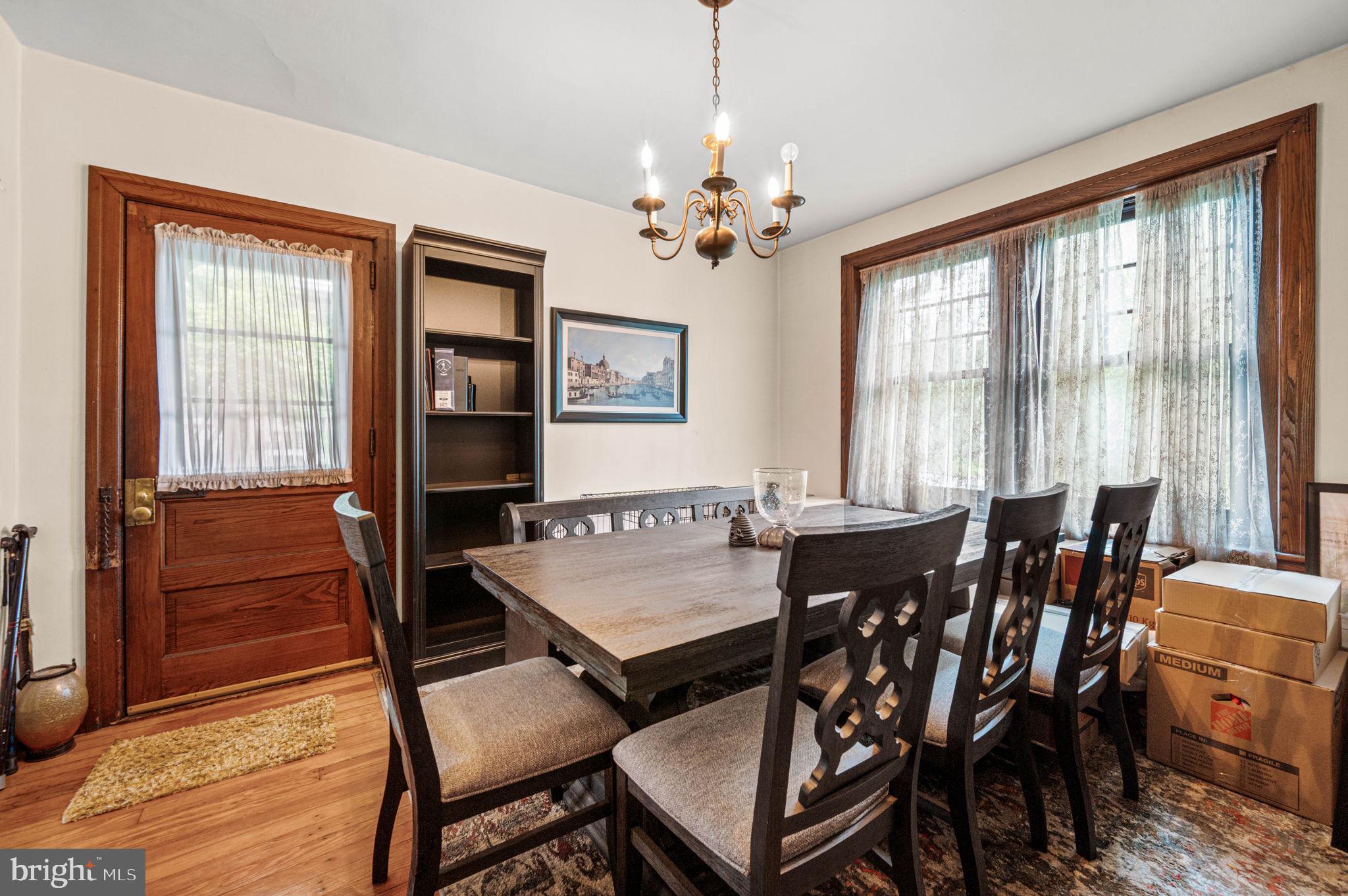 CHELBOURNE PLAZA - Residential