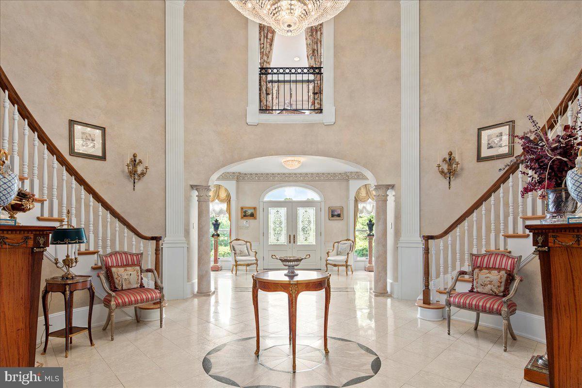 OAKMONT - Residential