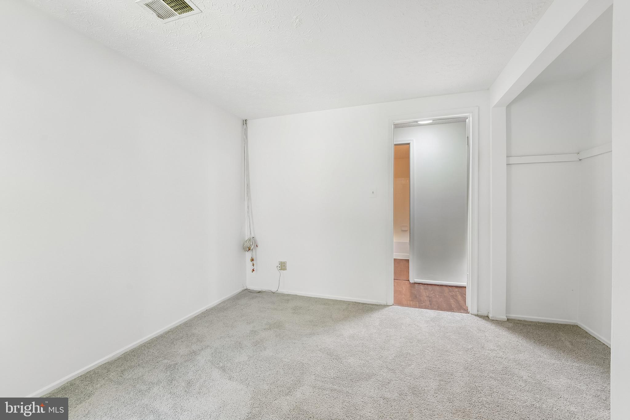 WETHERSFIELD - Residential